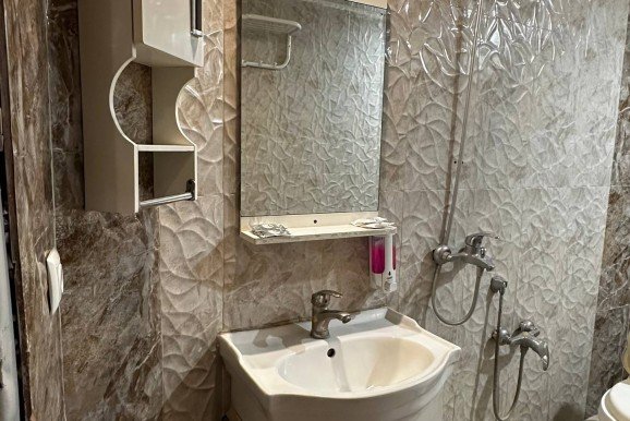 هتل آپارتمان سبز طلایی مشهد